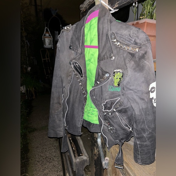 VINTAGE RARE MISFITS JACKET AUTHENTIC PUNK STUDDED diy S FITS XL unisex - Picture 5 of 5